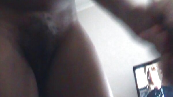 Die Brünette geile sexfilm Kristina Rose kam zum Mechaniker, um ihr Auto zu reparieren